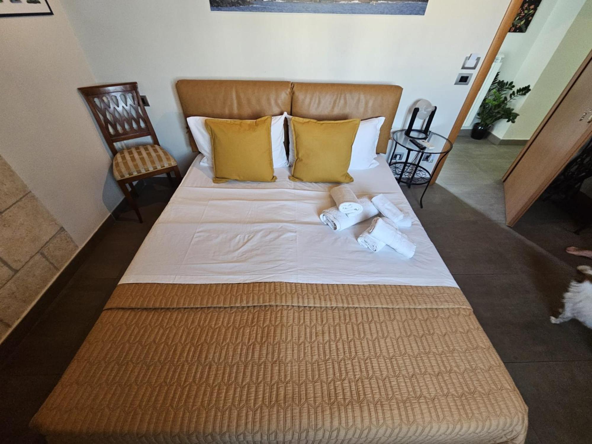 Apartamento Mansarda Valu Nápoles Exterior foto