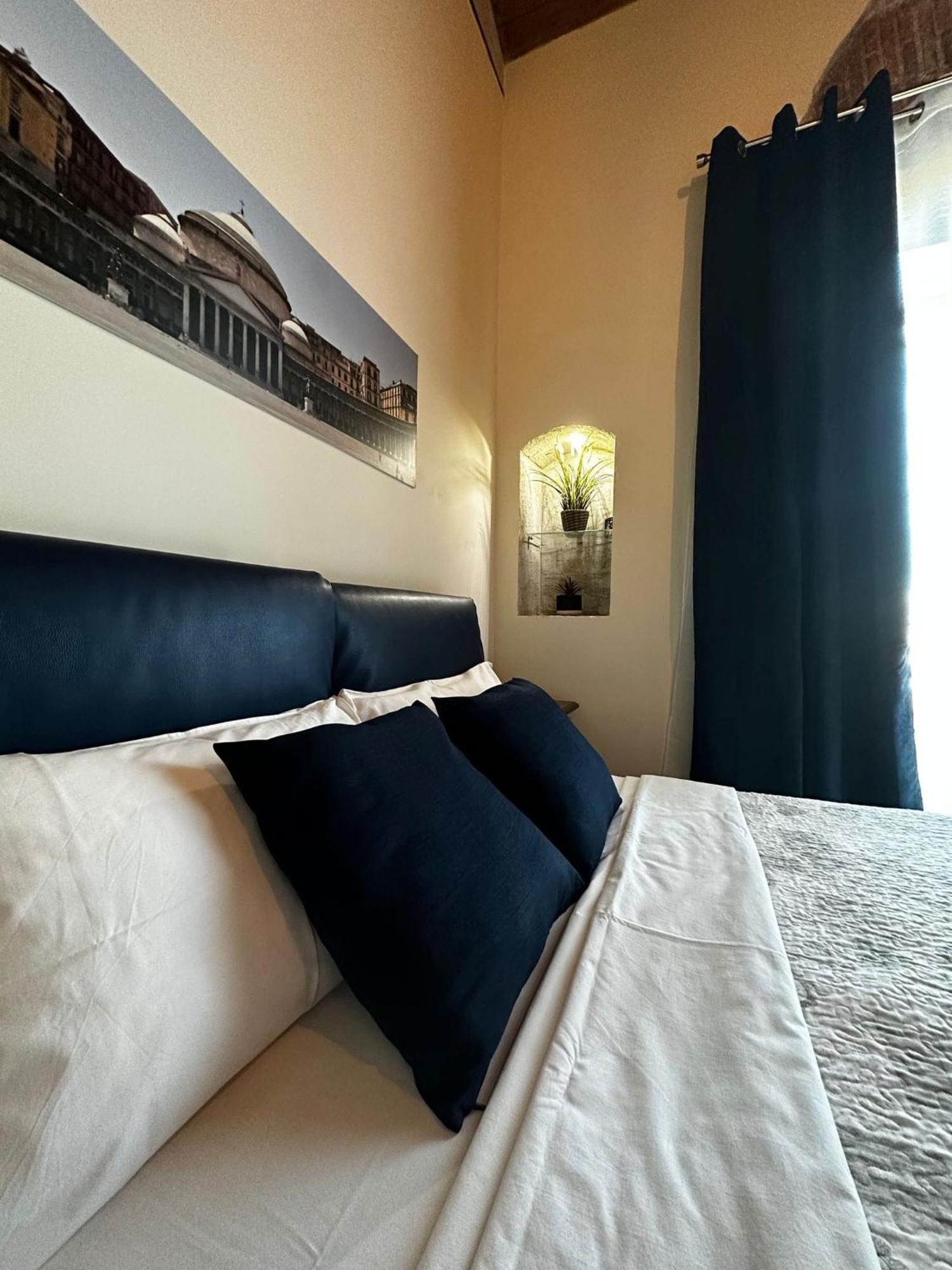 Apartamento Mansarda Valu Nápoles Exterior foto